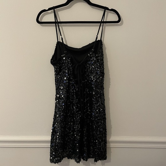 NEW Wild Fable Sequin Lace Up Back Bodycon Mini Dress Black Size M Club Cocktail - Picture 2 of 10